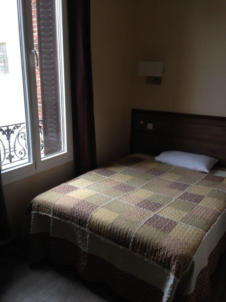 Hotel Le Bellevue - Paris Porte D'Orleans 까셩 외부 사진